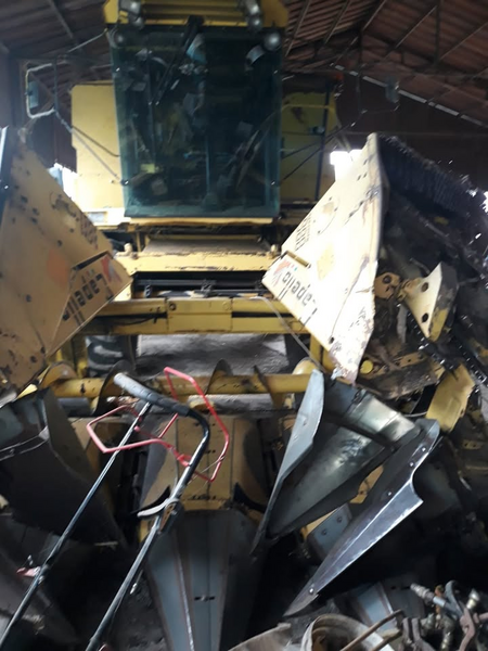 Combina New Holland TF42, an 1995, stare excelenta